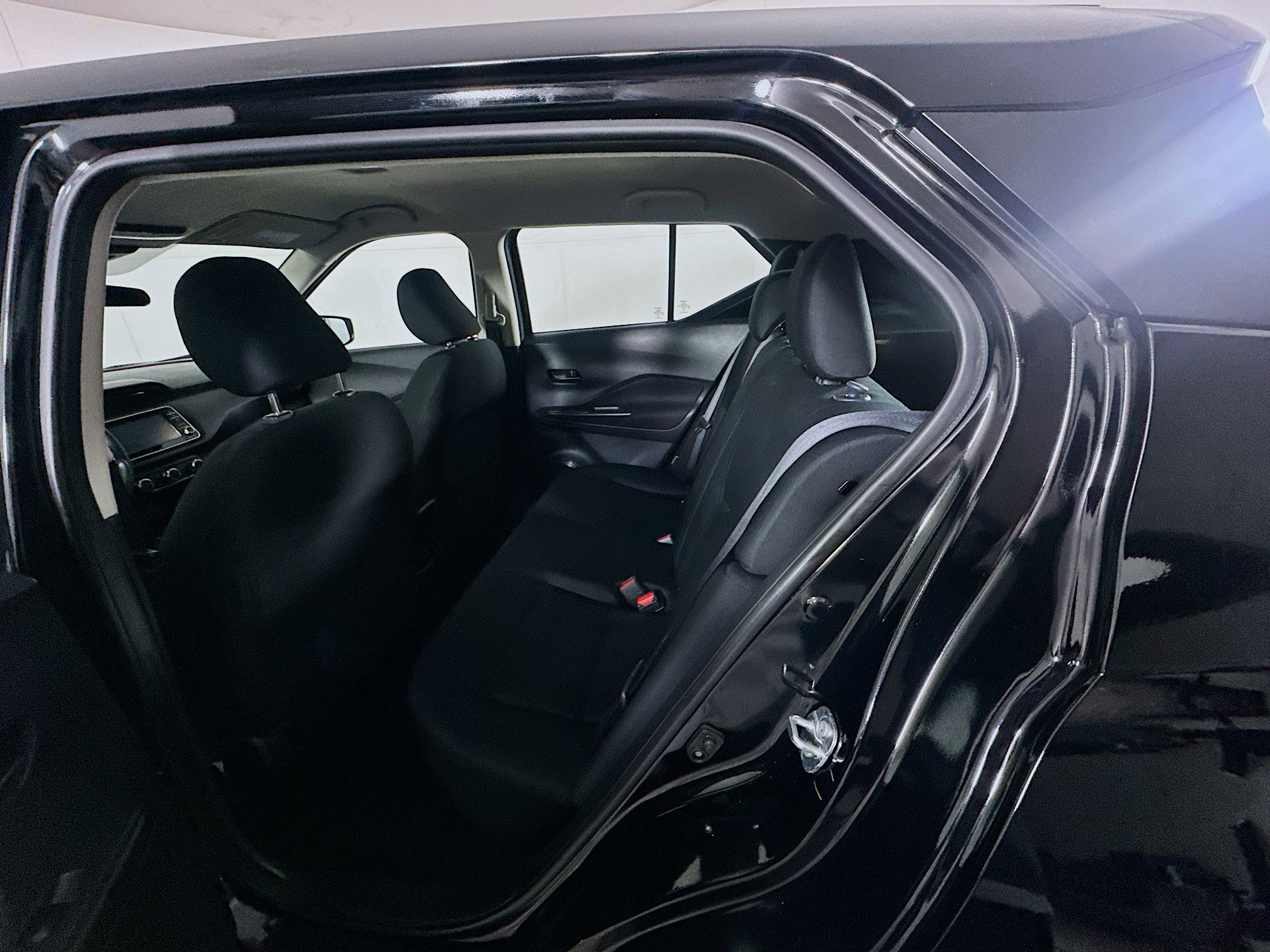 Used 2024 Nissan Kicks S image 25