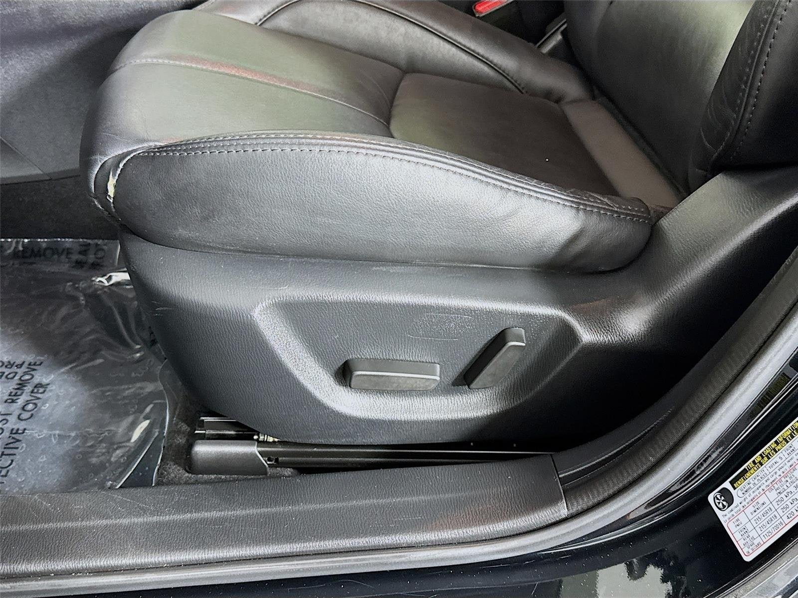 Used 2018 MAZDA MAZDA3 Touring FWD image 19