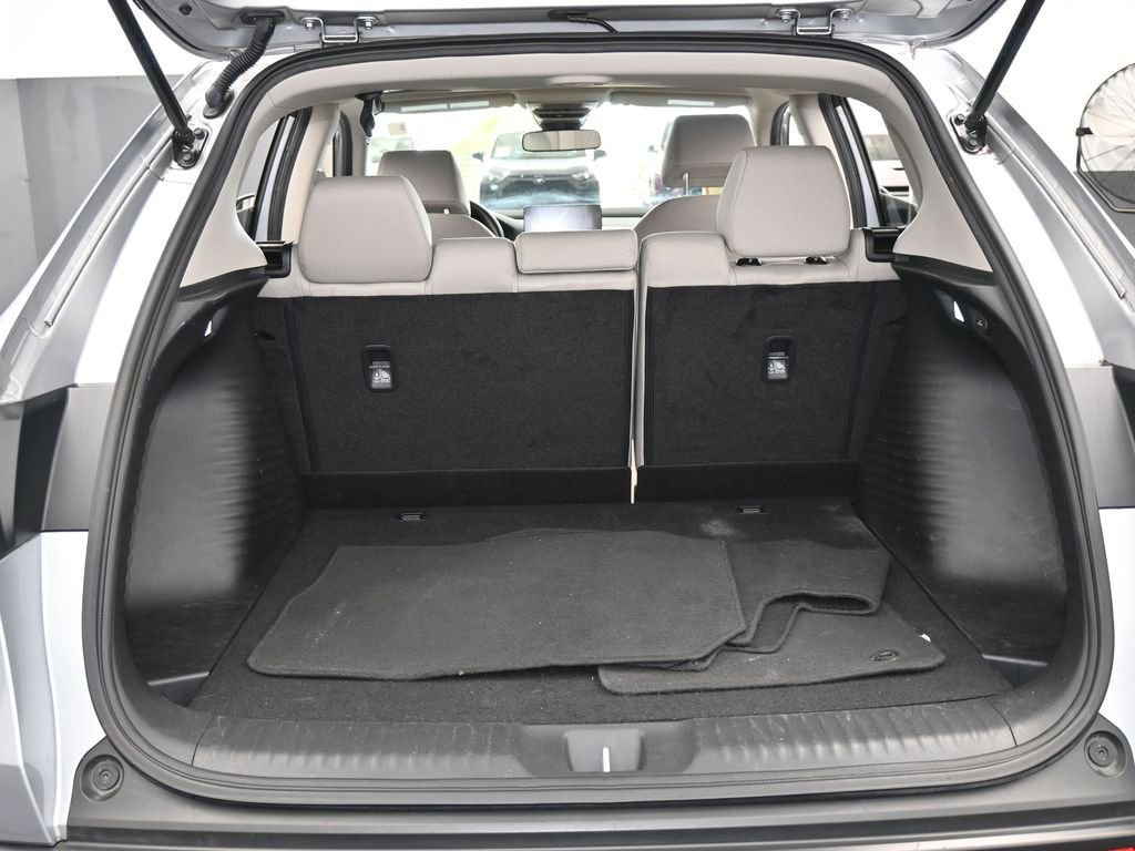 Used 2023 Honda HR-V LX image 35