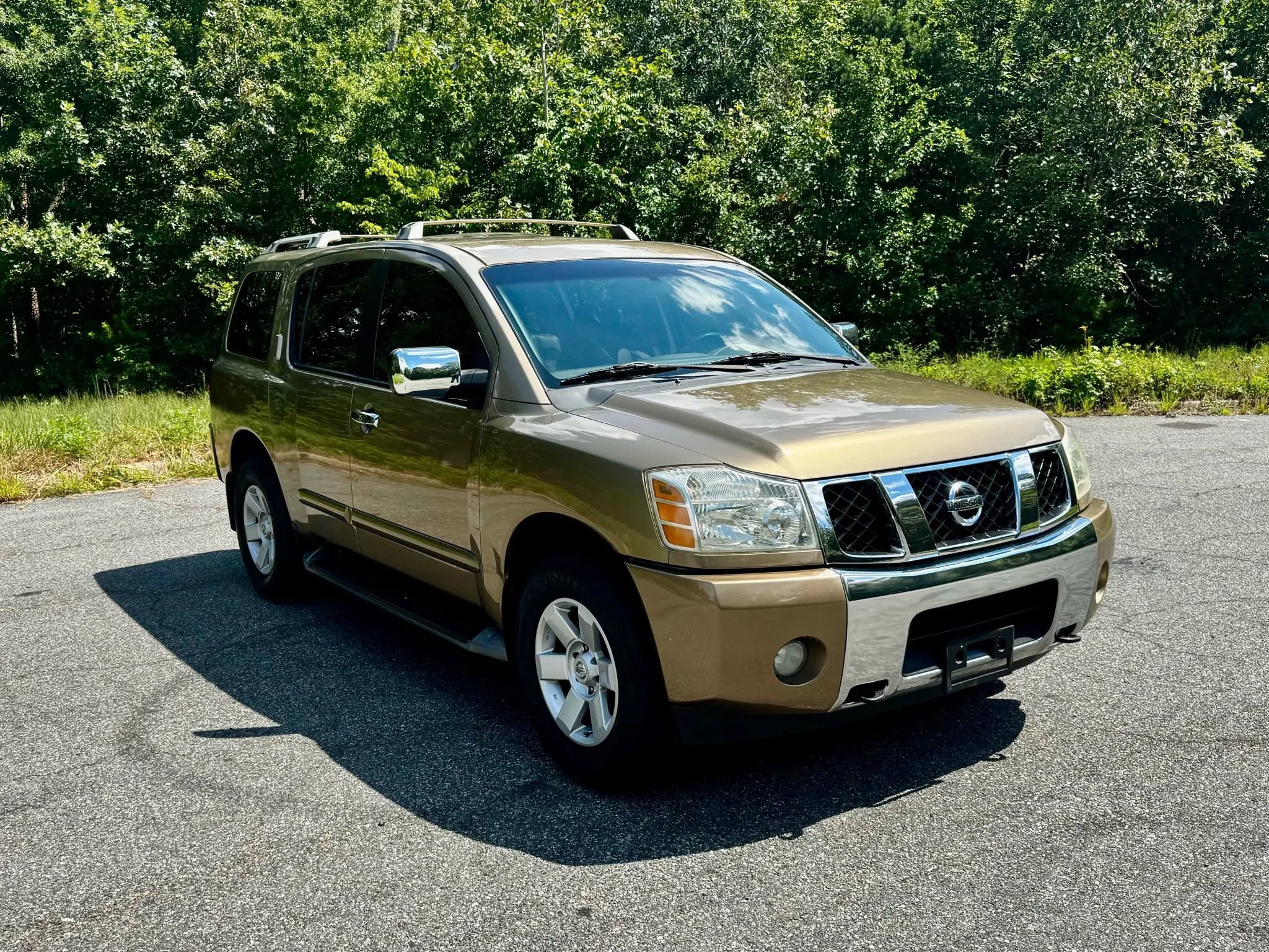 Used 2004 Nissan Armada LE image 8
