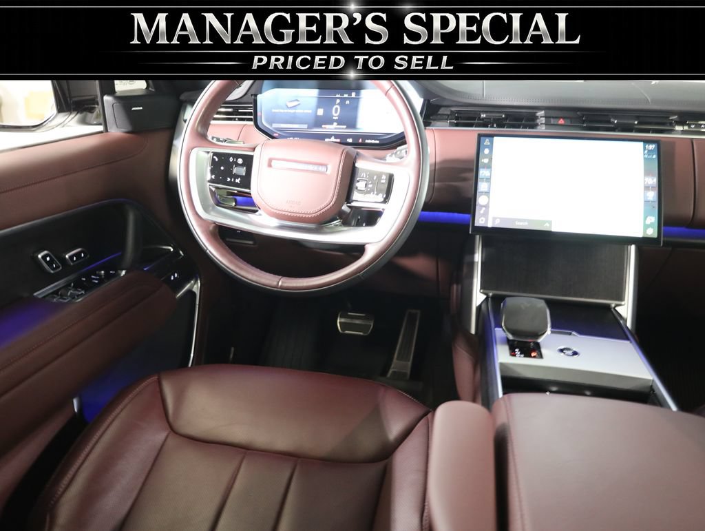 Used 2025 Land Rover Range Rover SE AWD/4WD image 45