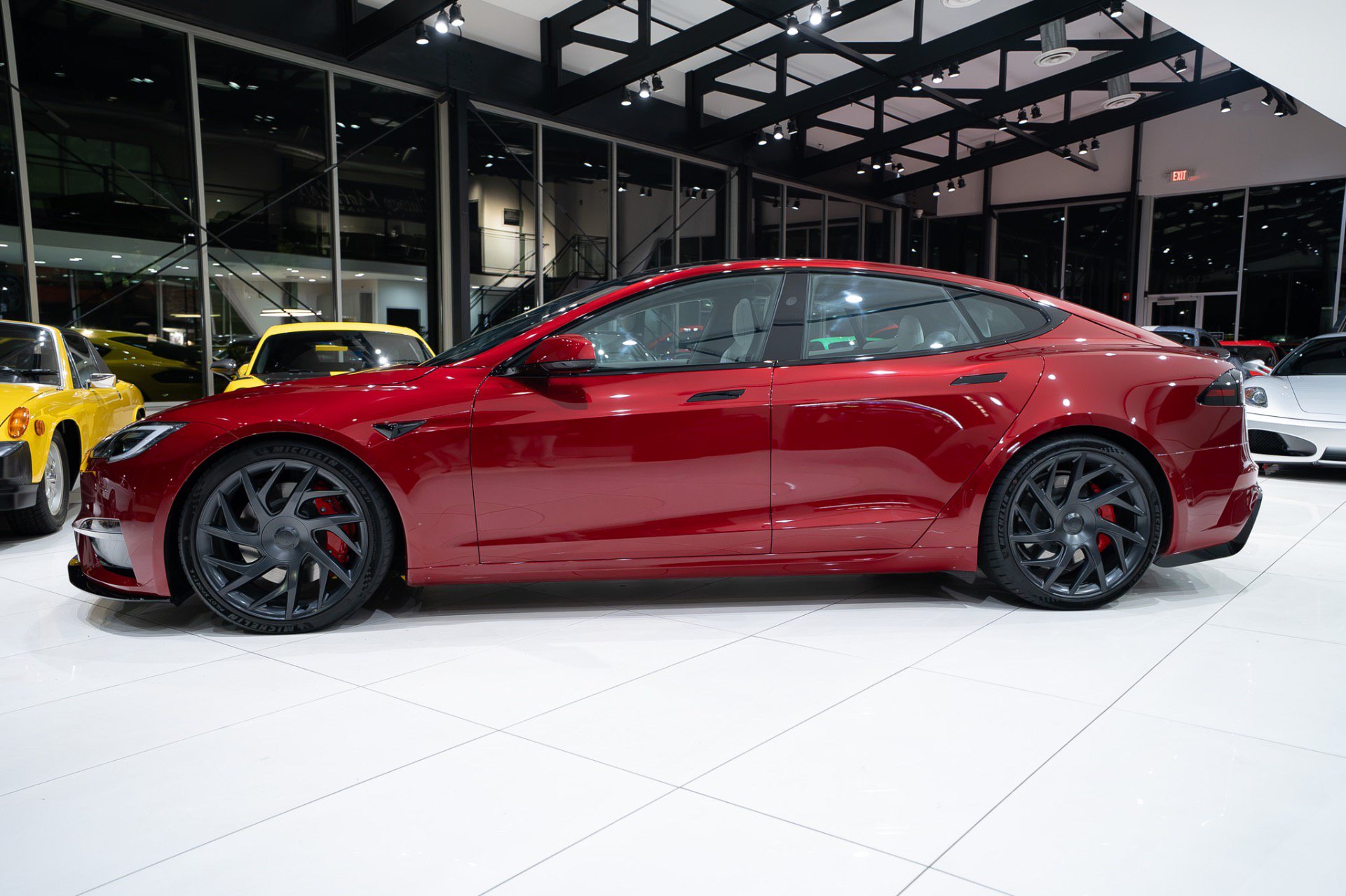 Used 2026 Tesla Model S Plaid AWD/4WD image 44