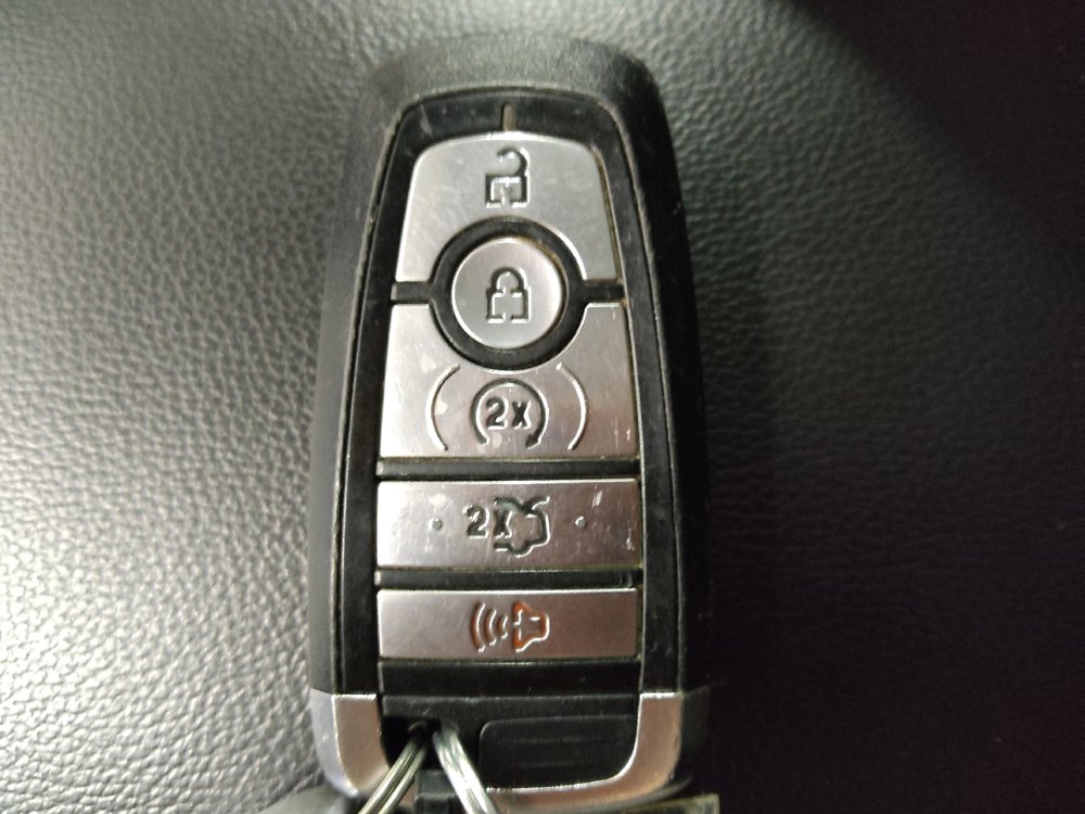 Used 2020 Ford Fusion Titanium AWD/4WD image 32