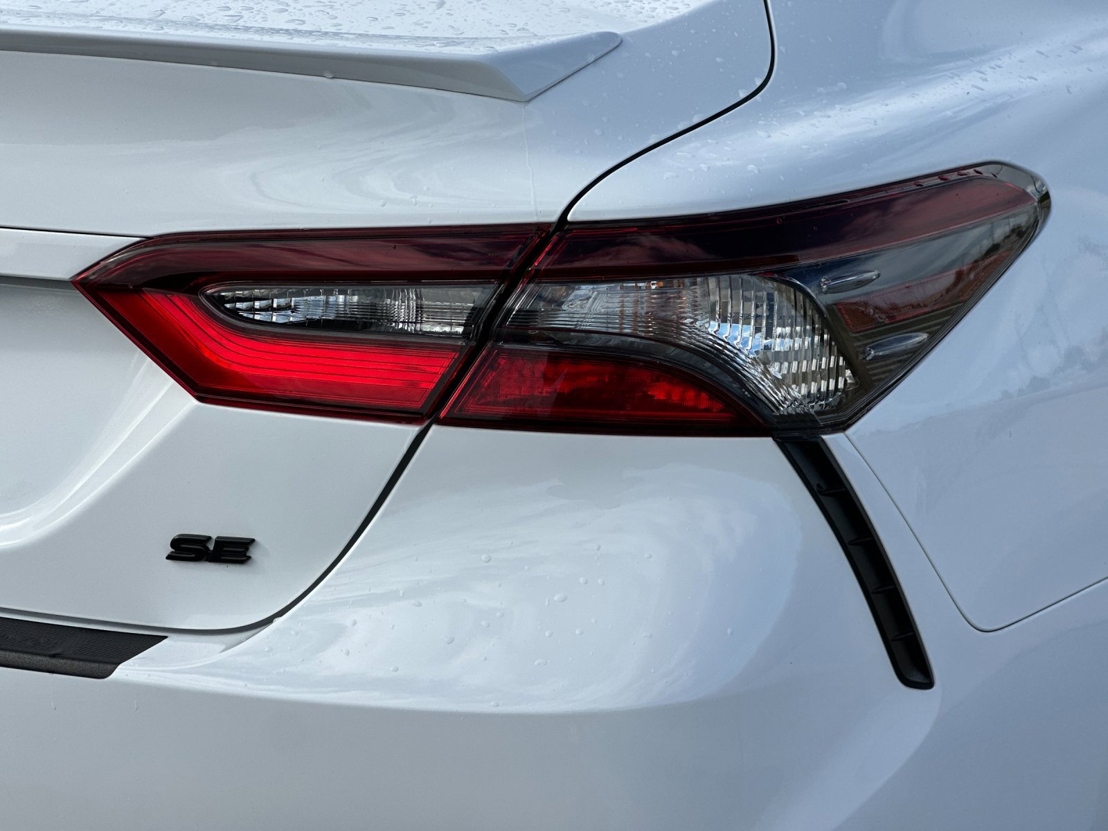 Used 2023 Toyota Camry SE image 30