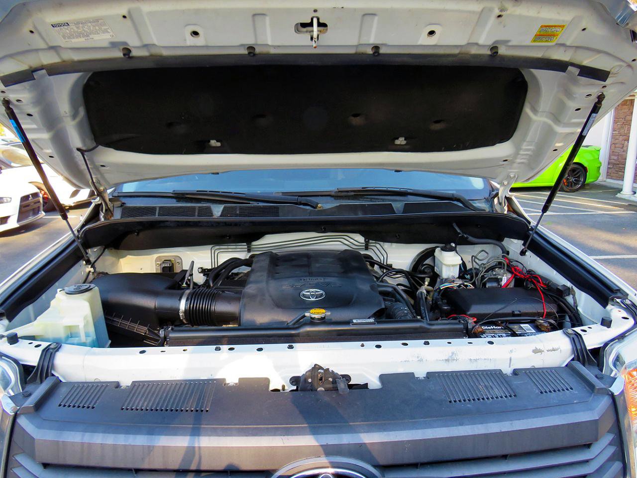 Used 2014 Toyota Tundra SR5 w/ SR5 Upgrade Package image 34