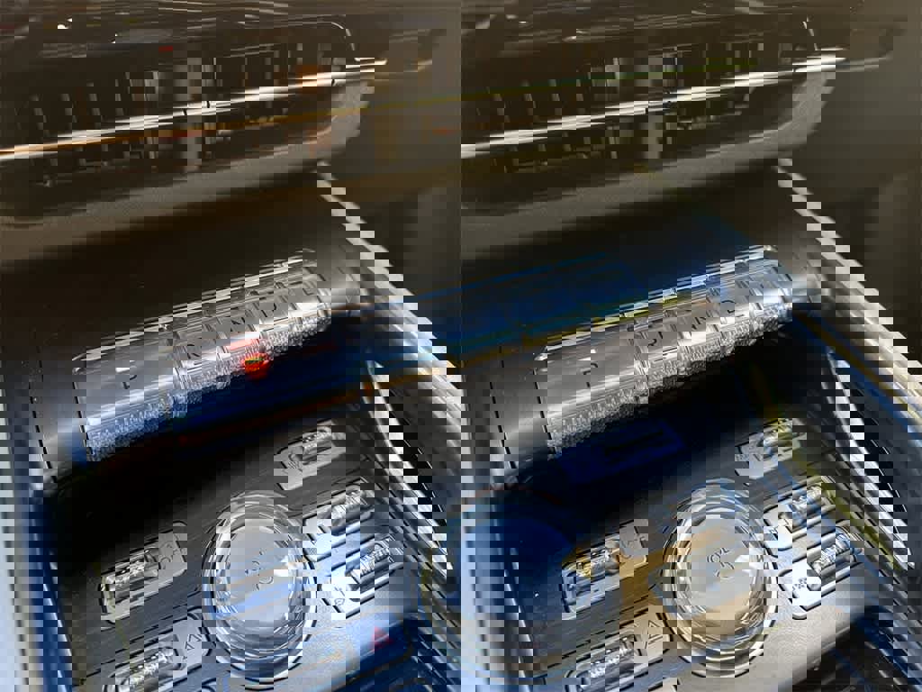 Used 2024 Lincoln Nautilus Reserve image 16