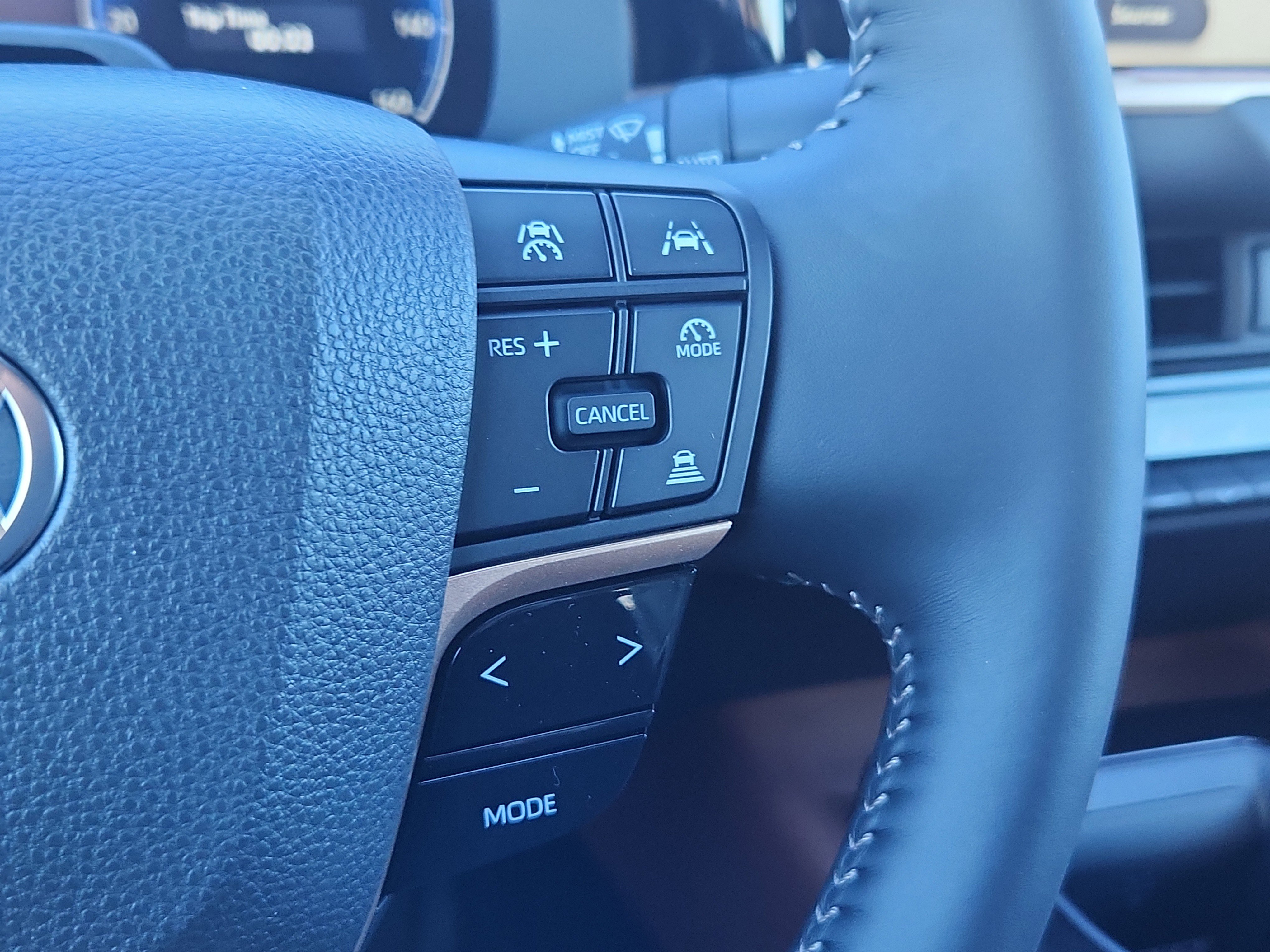 New 2026 Toyota Crown Limited w/ Advanced Technology Package image 18