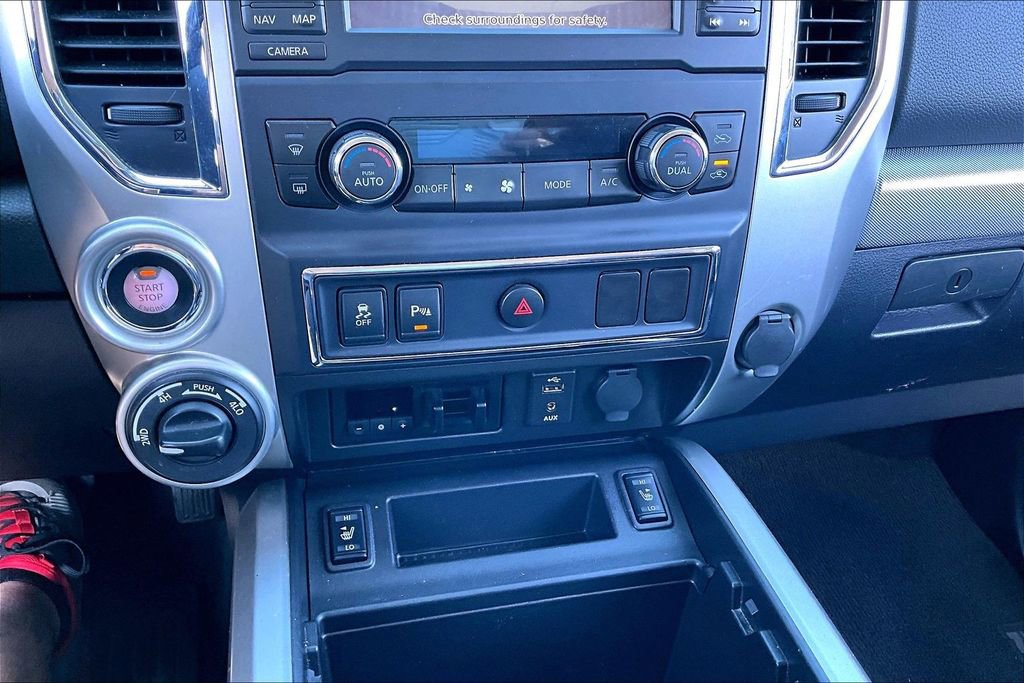 Used 2016 Nissan Titan SL AWD/4WD image 16