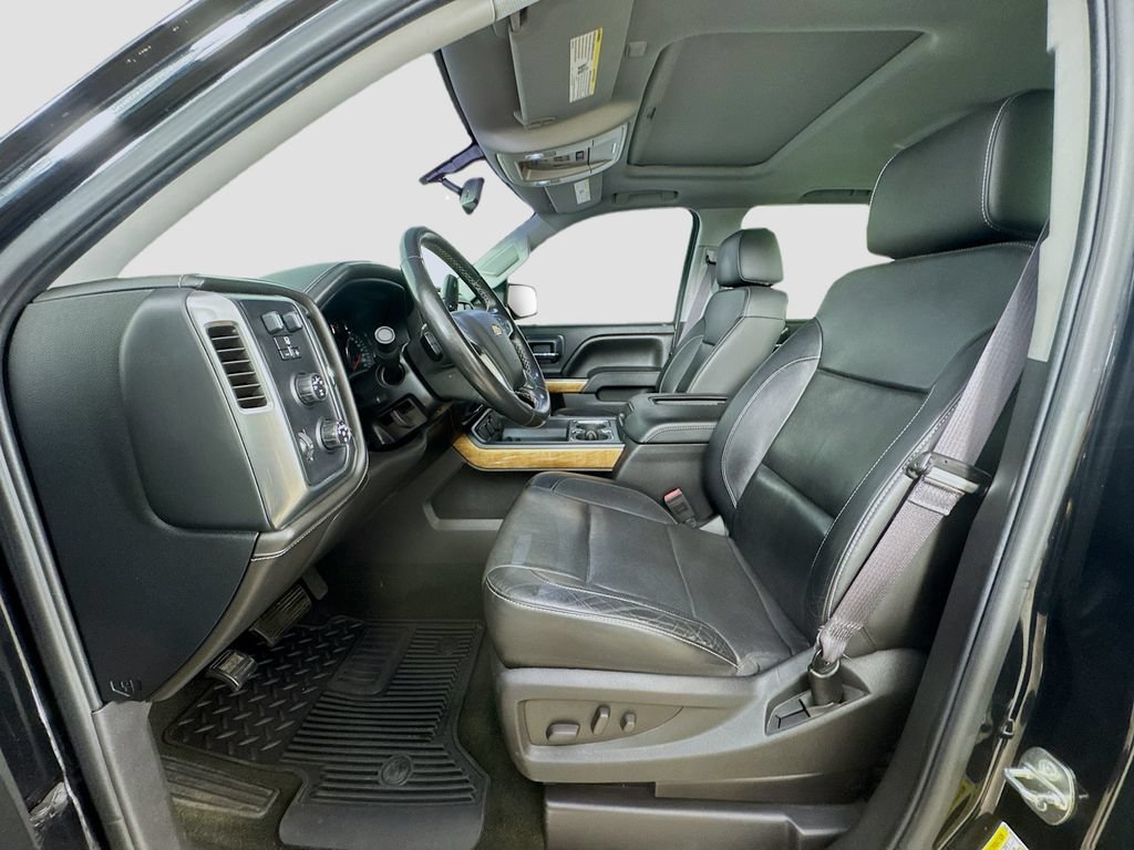 Used 2016 Chevrolet Silverado 1500 LTZ AWD/4WD image 25