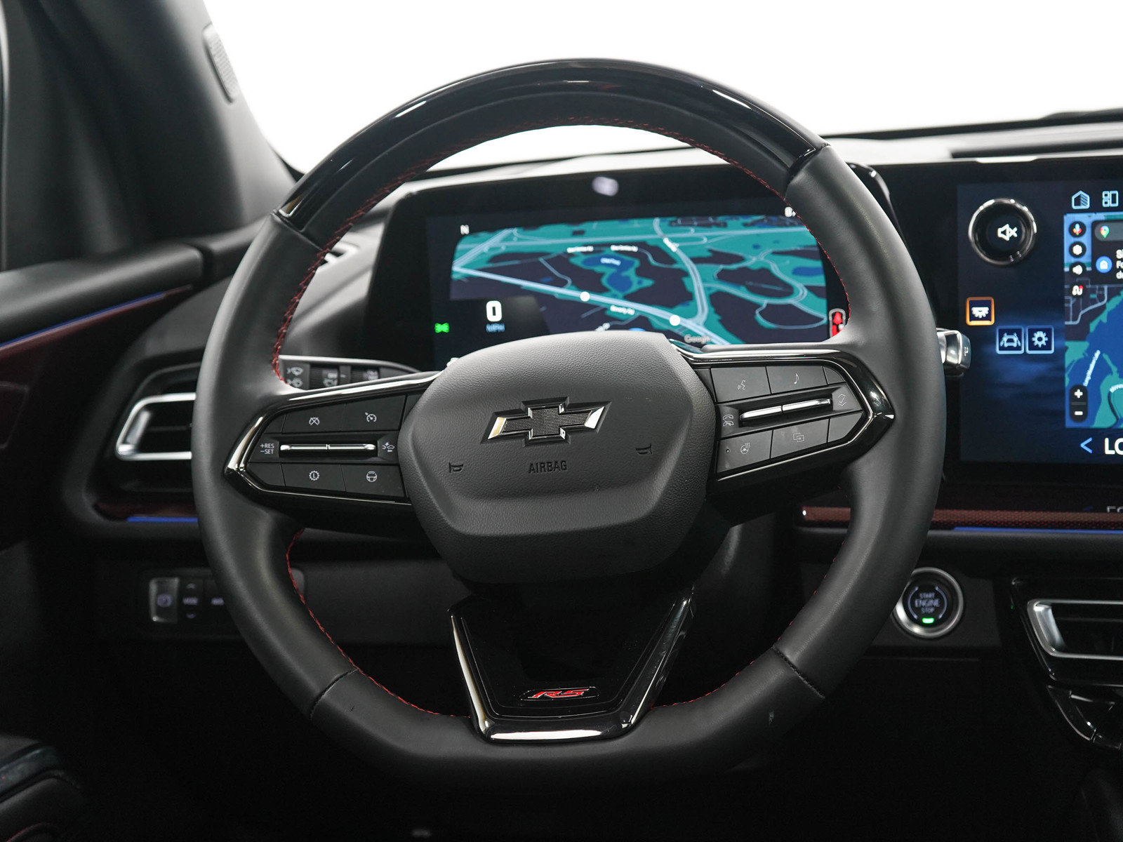 Used 2025 Chevrolet Traverse RS AWD/4WD image 19