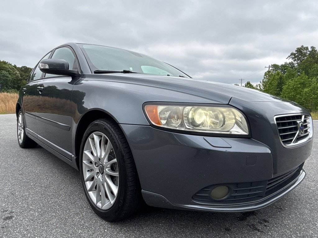 Used 2009 Volvo S40 2.4i FWD image 7
