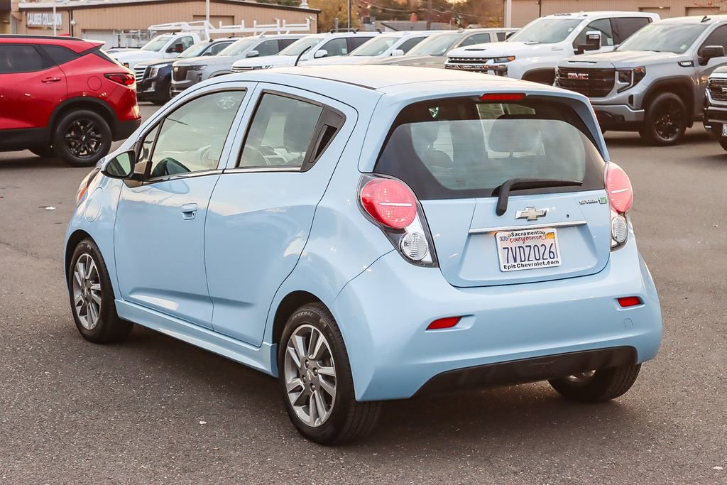Used 2015 Chevrolet Spark LT image 2