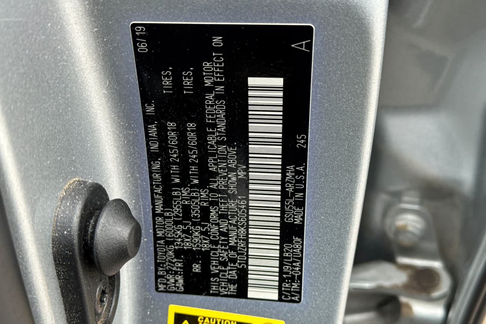 Used 2019 Toyota Highlander XLE AWD/4WD image 26