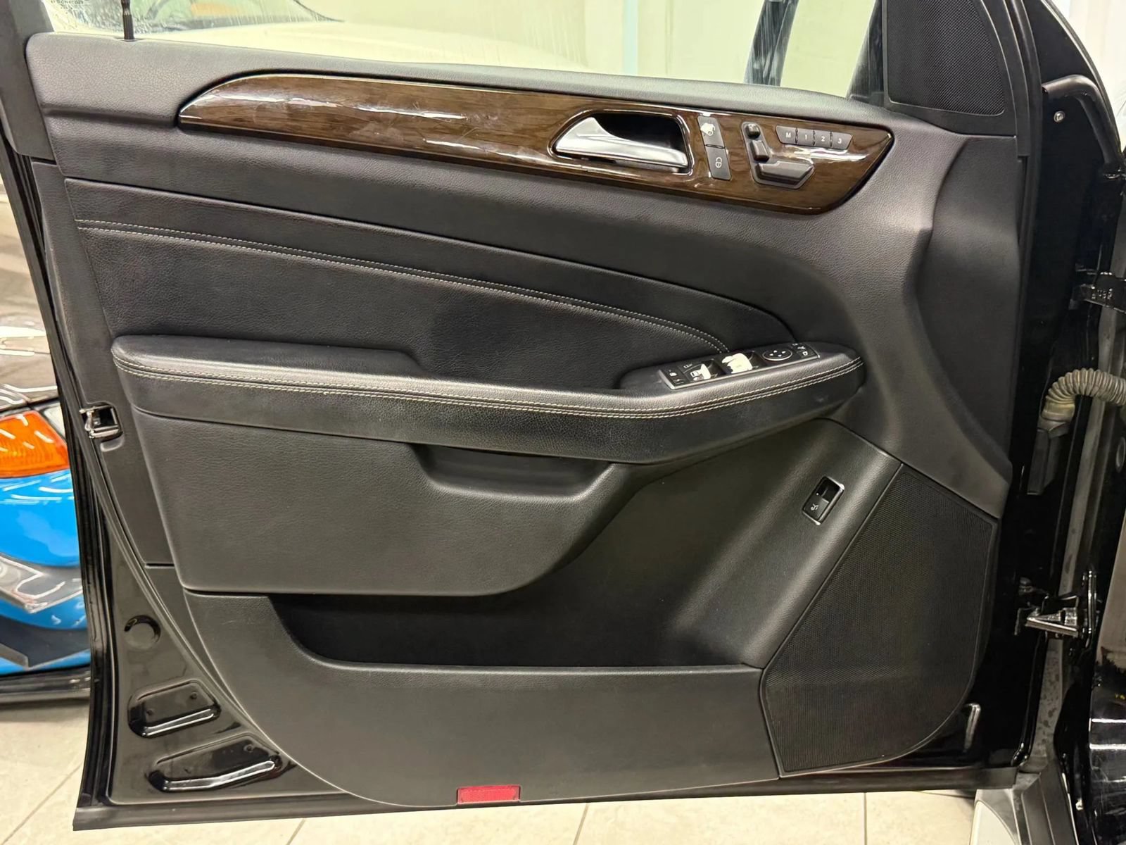 Used 2015 Mercedes-Benz ML 350 2WD w/ Premium 1 Package image 14