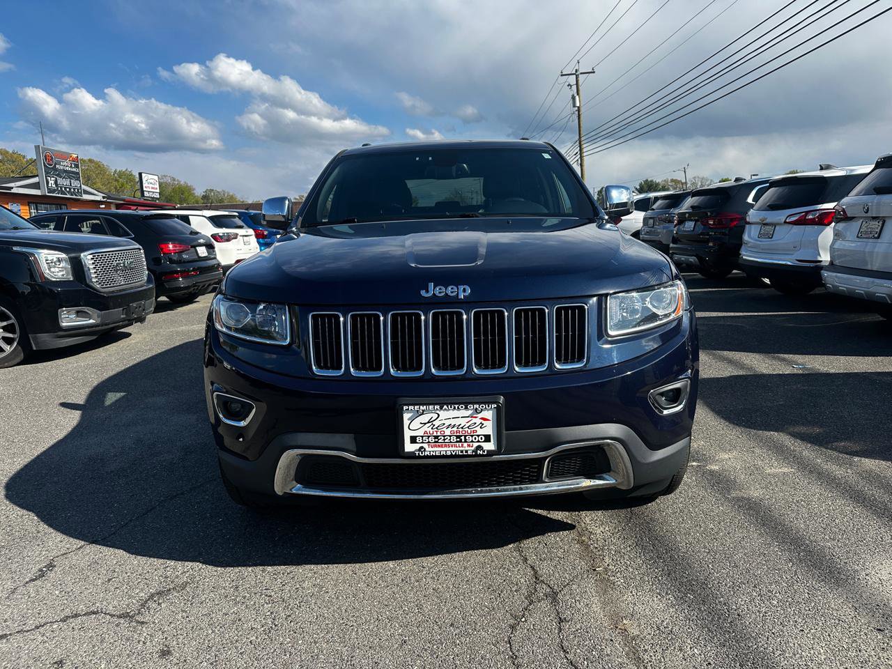 Used 2015 Jeep Grand Cherokee Limited w/ Trailer Tow Group IV AWD/4WD image 2