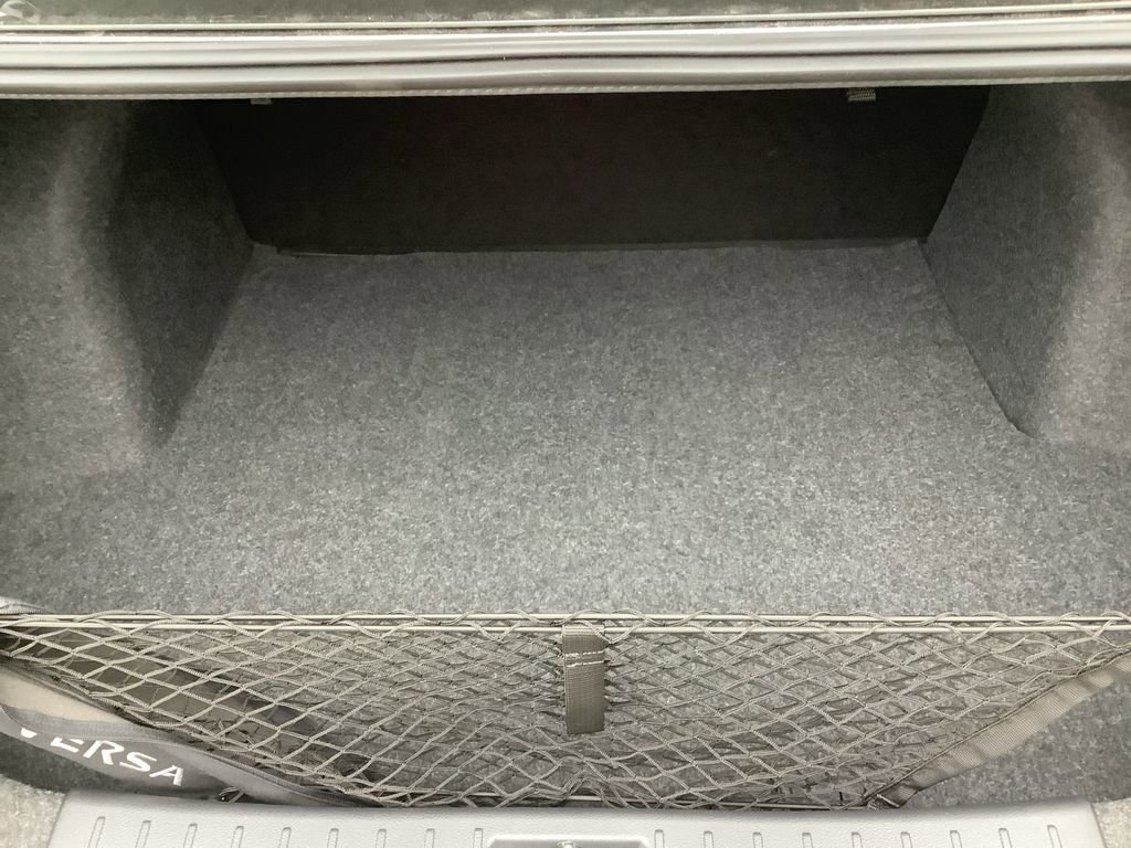 Used 2025 Nissan Versa S w/ Trunk Package image 14