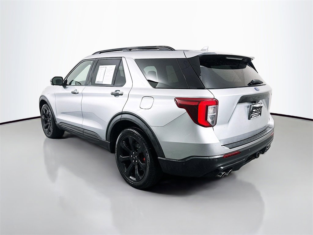 Used 2020 Ford Explorer ST w/ ST Street Pack image 5