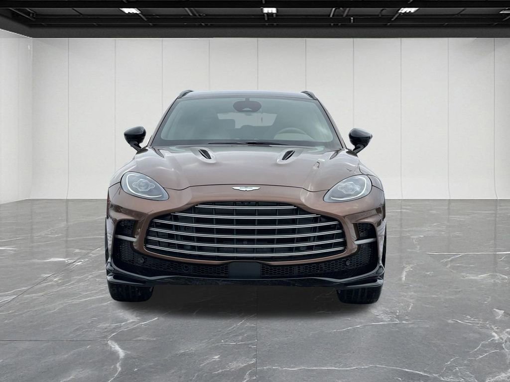 New 2026 Aston Martin DBX 707 image 11