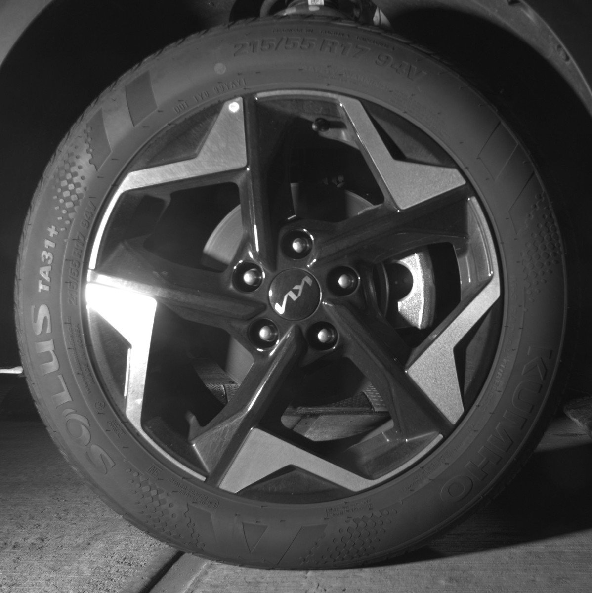 Used 2025 Nissan Altima 2.5 SV image 13