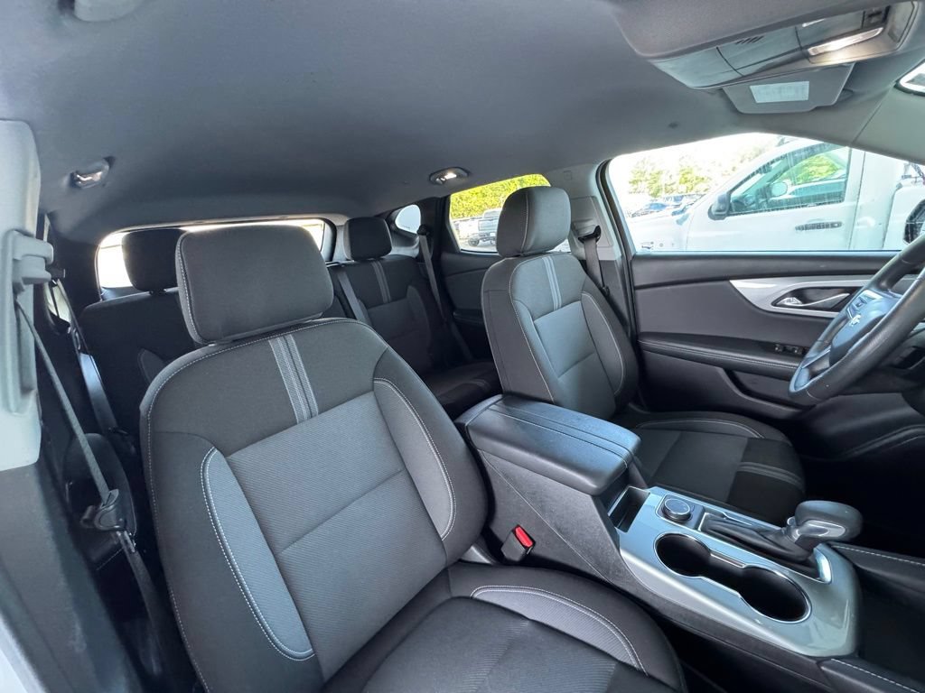 Used 2024 Chevrolet Blazer LT FWD image 18