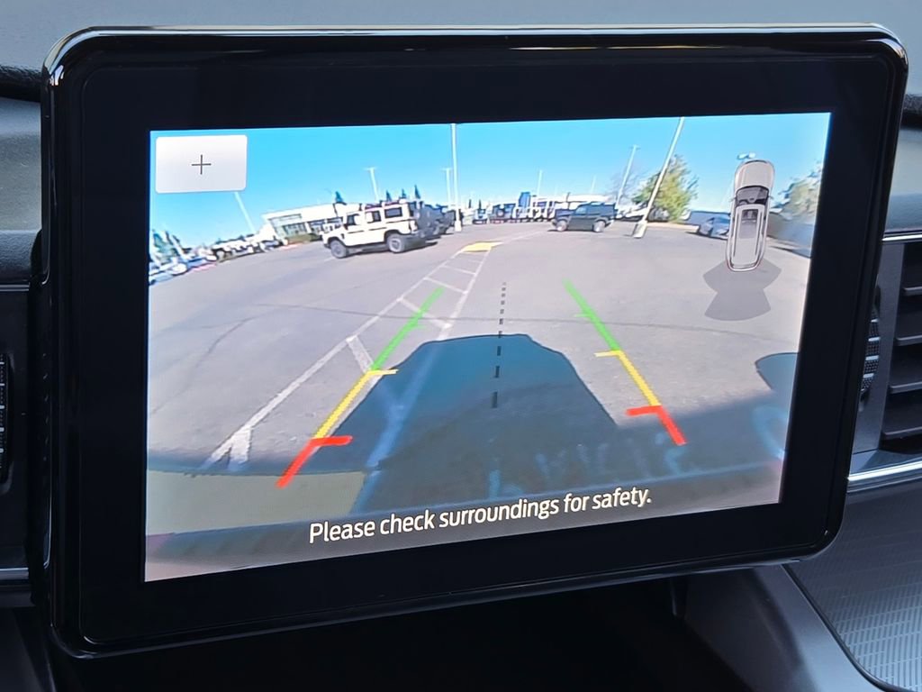 Used 2021 Ford Explorer XLT w/ Equipment Group 202A image 19