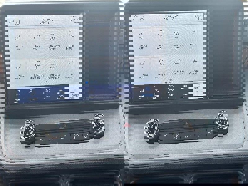 Used 2023 Ford Maverick Lariat w/ Lariat Luxury Package image 19