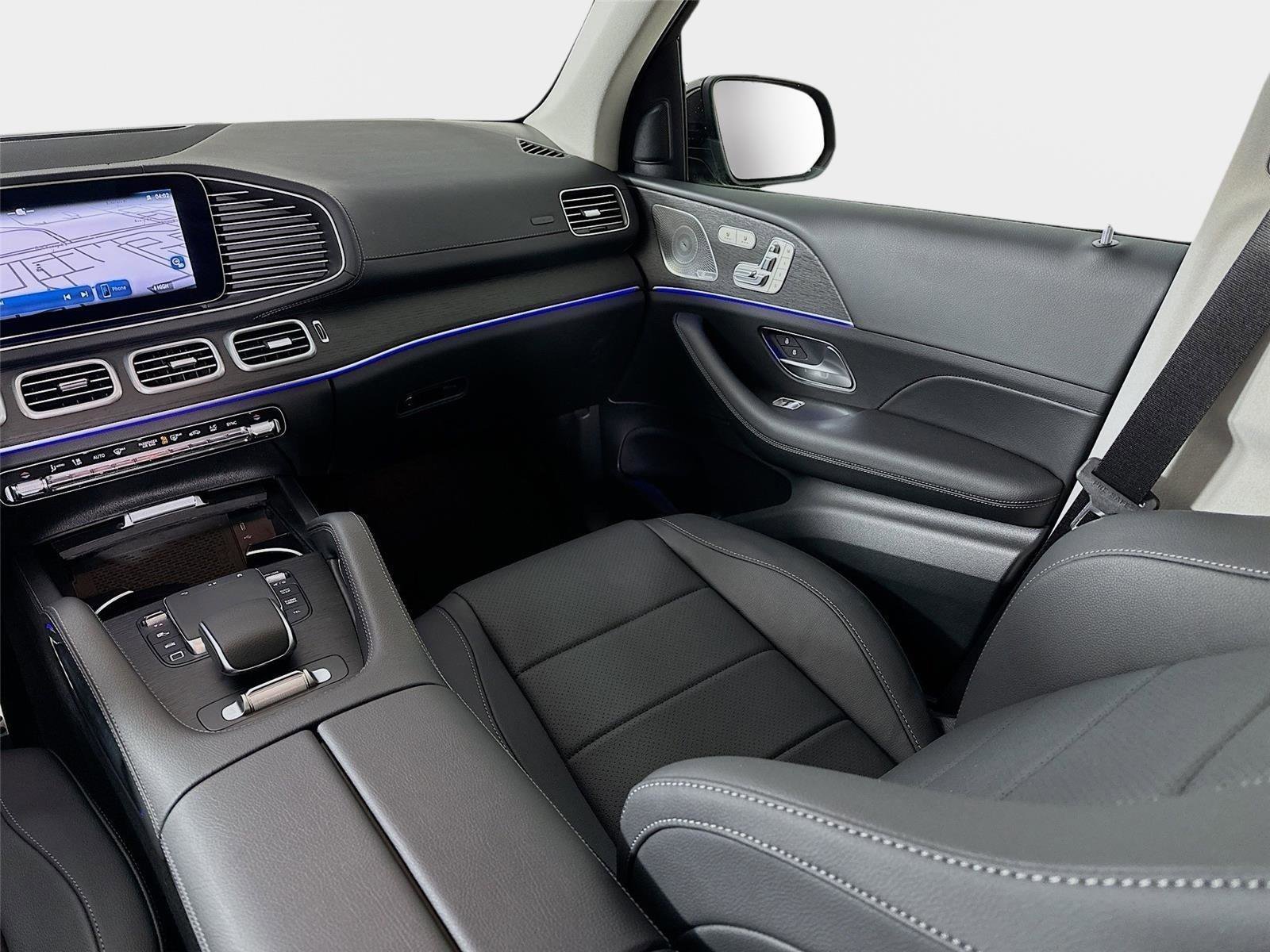 Certified 2026 Mercedes-Benz GLS 450 4MATIC image 31