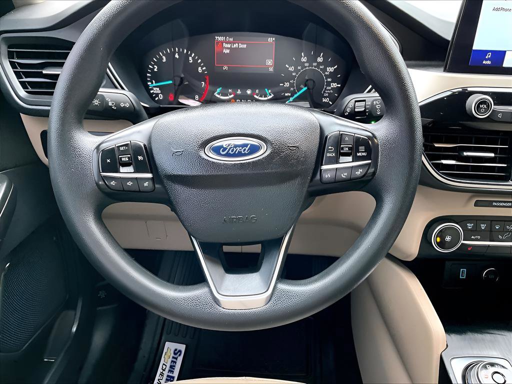 Used 2020 Ford Escape SE image 14