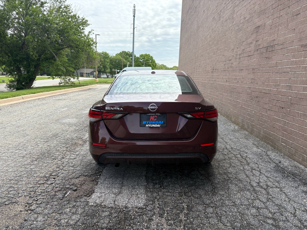 Used 2024 Nissan Sentra SV FWD image 4
