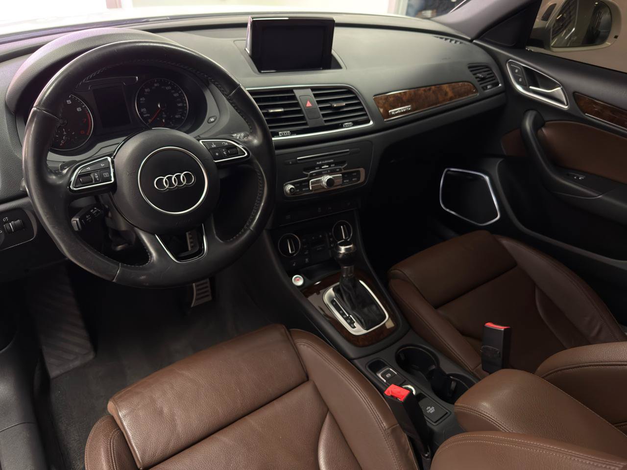 Used 2017 Audi Q3 2.0T Prestige w/ Prestige Package AWD/4WD image 27