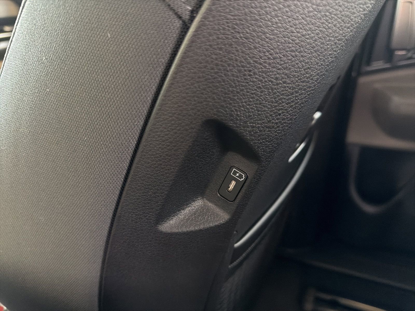 New 2026 Kia Carnival LX image 15