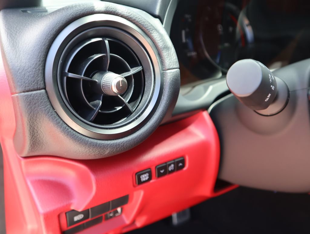 Used 2024 Lexus IS 300 F Sport image 17