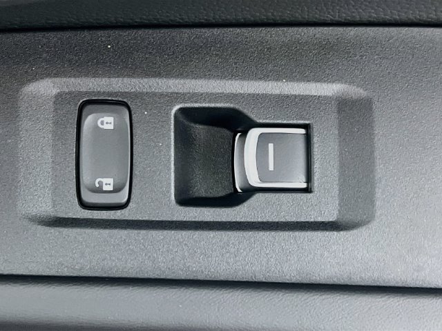 Used 2023 Honda Accord LX image 32