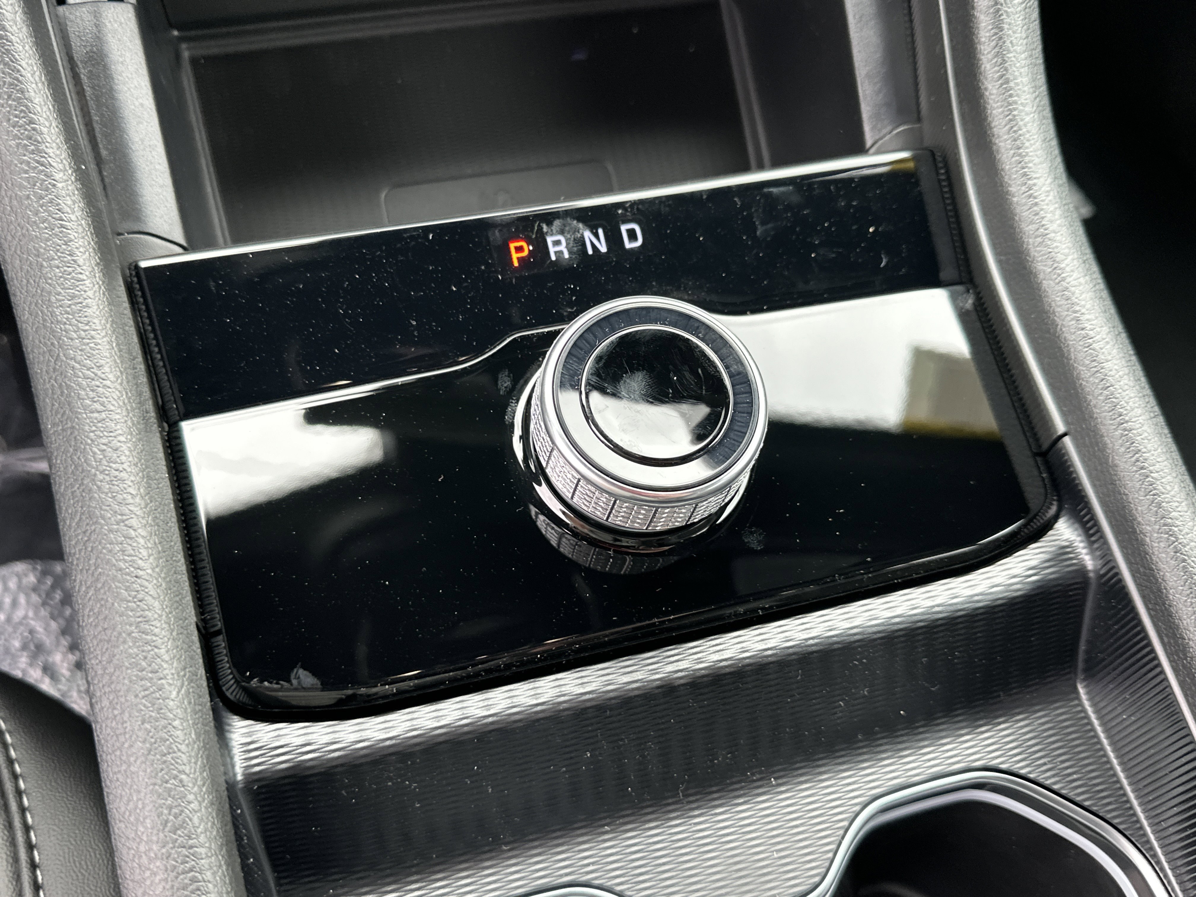 New 2025 Jeep Grand Cherokee Altitude image 4