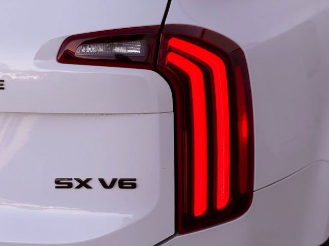 Used 2021 Kia Telluride SX w/ SX Prestige Package image 53