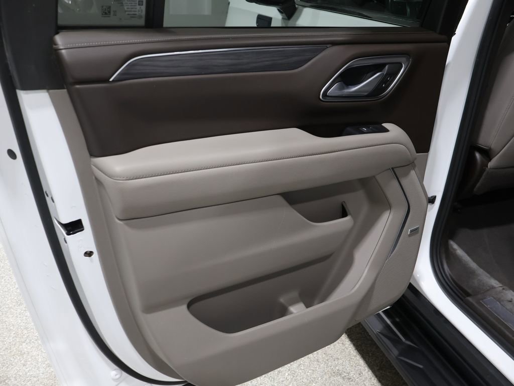 Used 2024 GMC Yukon XL SLT image 21
