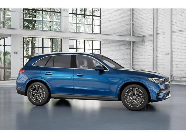 Used 2025 Mercedes-Benz GLC 300 4MATIC image 14