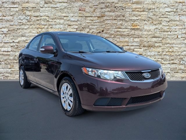 Used 2010 Kia Forte EX FWD image 2
