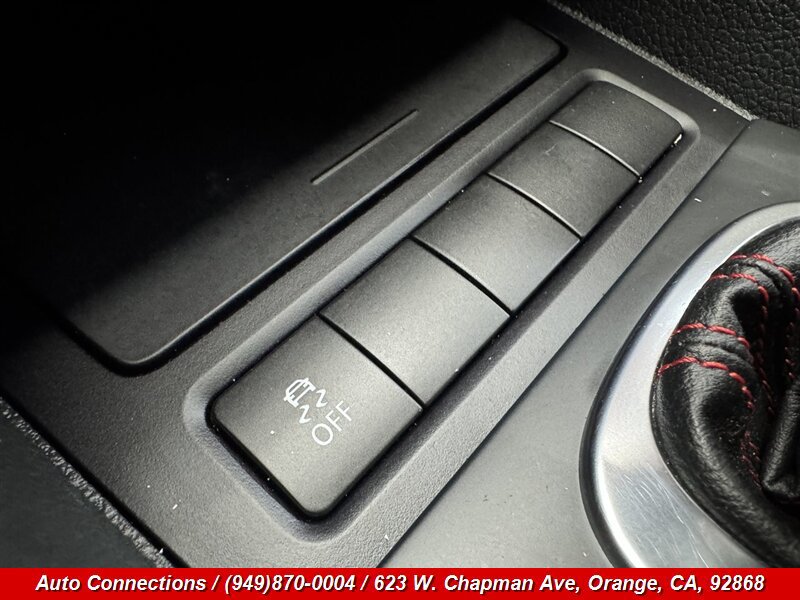 Used 2012 Volkswagen Golf 4-Door FWD image 20