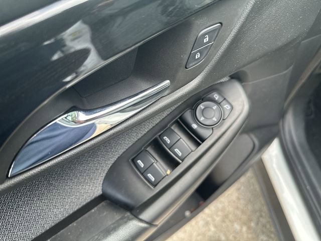 Used 2024 Chevrolet TrailBlazer LT FWD image 25