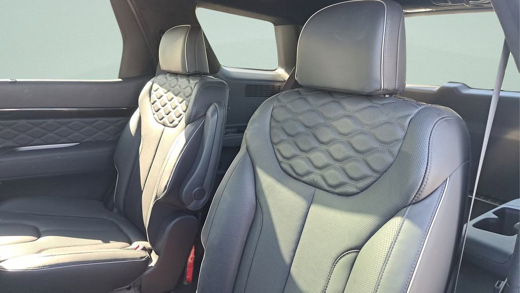 Used 2021 Hyundai Palisade Calligraphy image 21