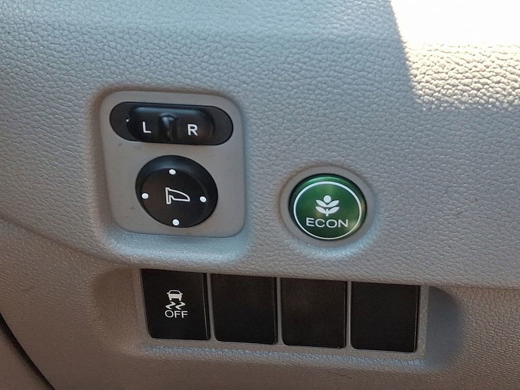 Used 2017 Honda Pilot EX-L image 24