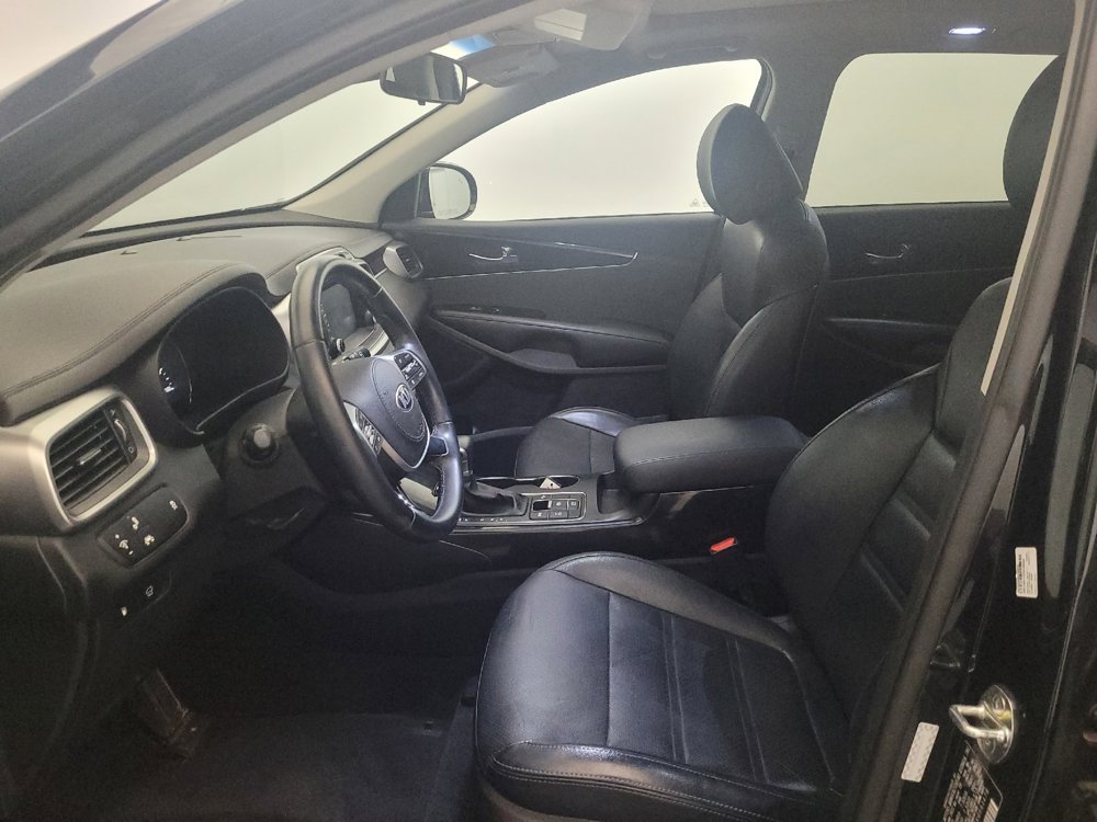 Used 2019 Kia Sorento EX AWD/4WD image 17