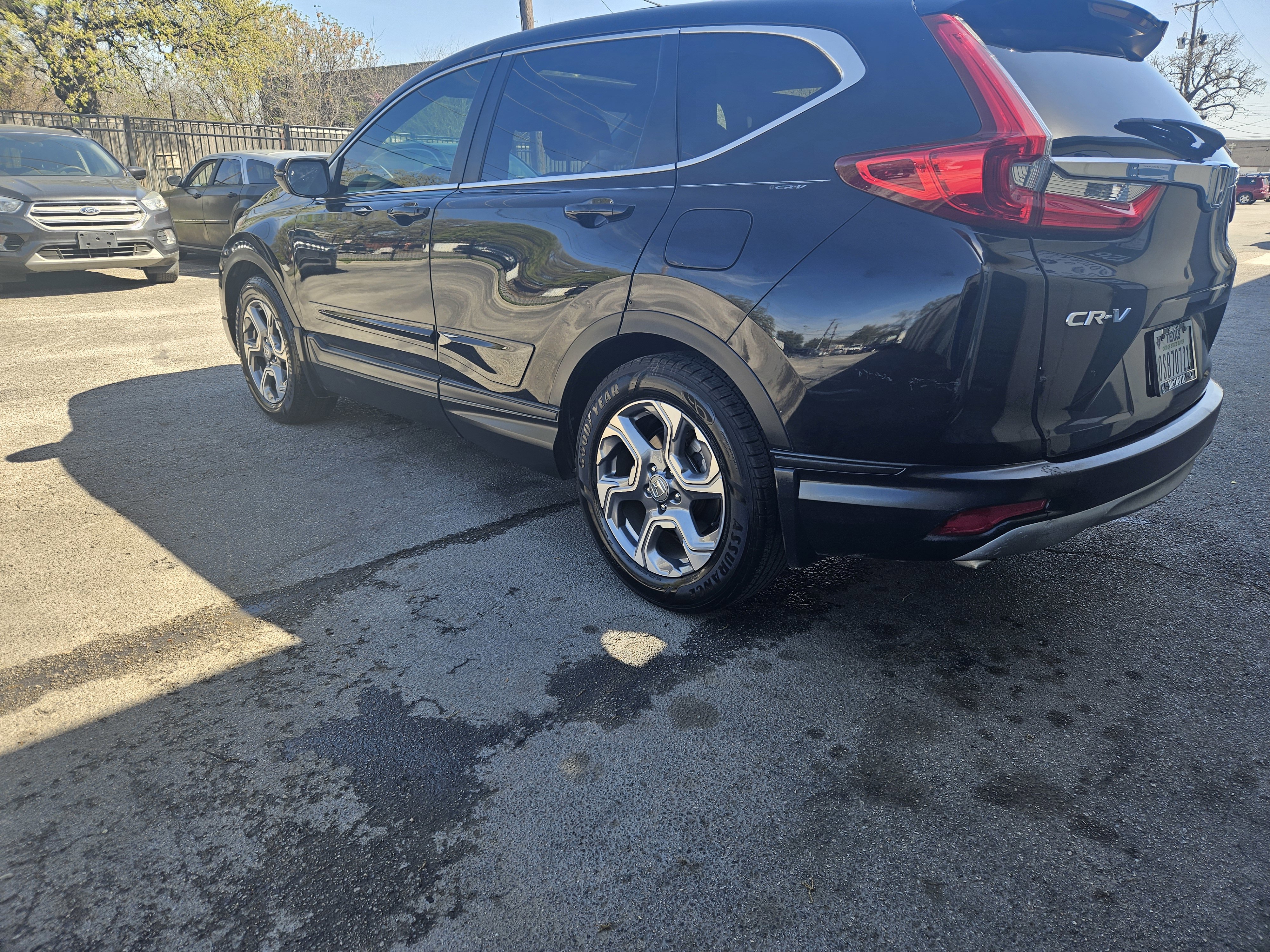 Used 2017 Honda CR-V EX-L image 6