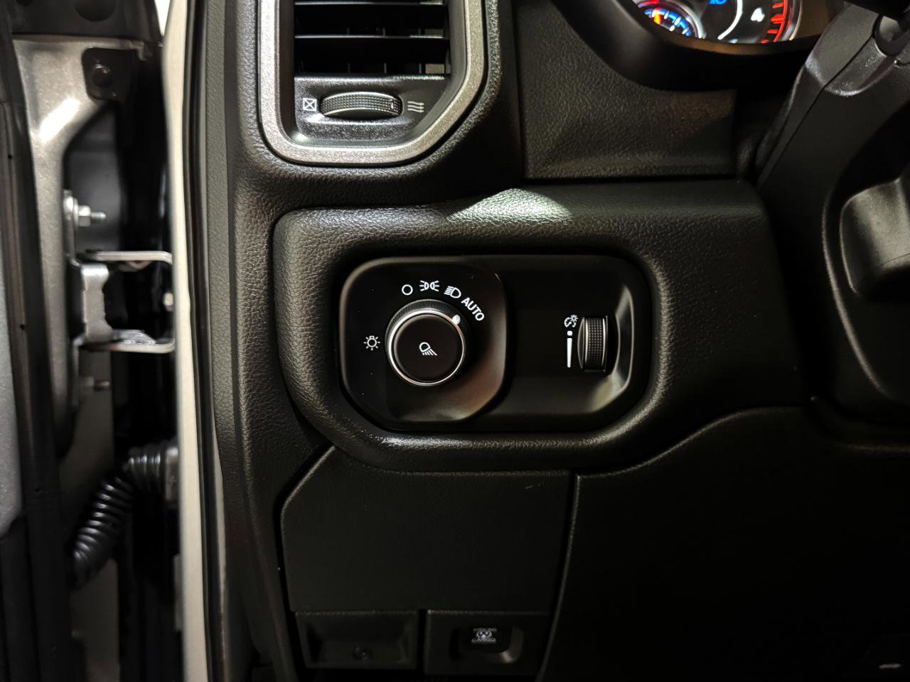 Used 2021 RAM 3500 Tradesman AWD/4WD image 28