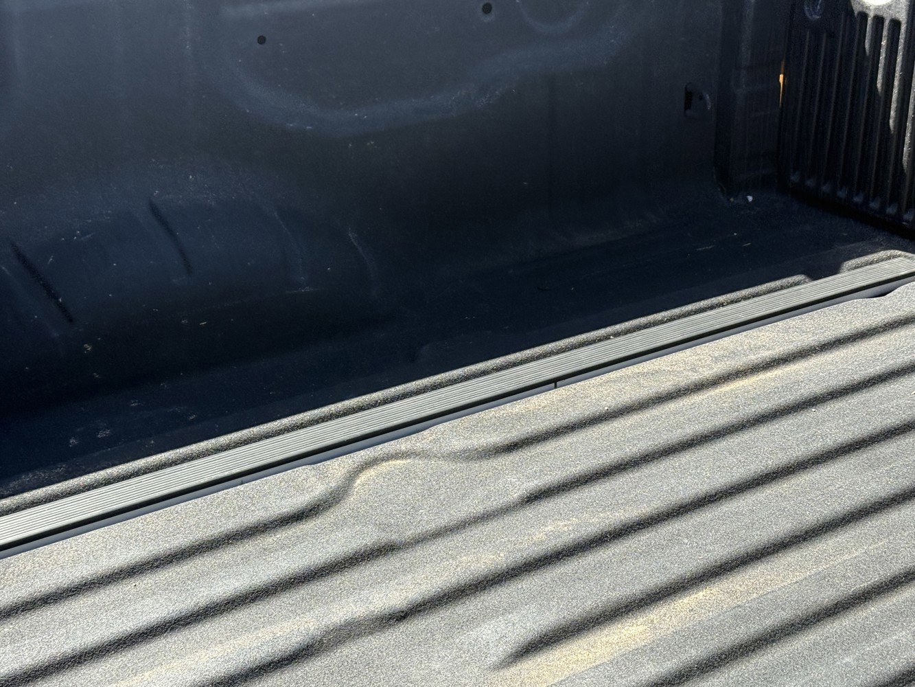 Used 2018 Nissan Titan PRO-4X w/ Pro-4x Utility Package image 24