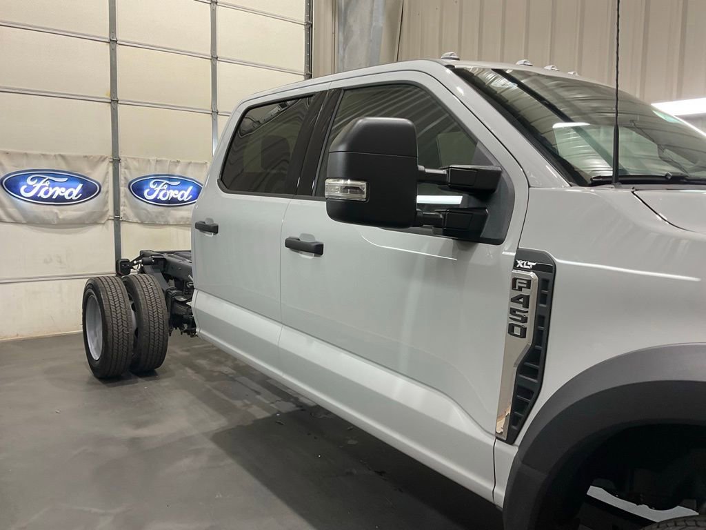 Used 2026 Ford F450 XLT w/ XLT Value Package AWD/4WD image 4