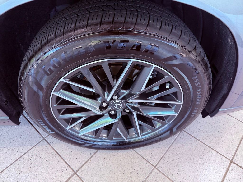 Certified 2025 Lexus TX 350 FWD w/ Technology Package image 19