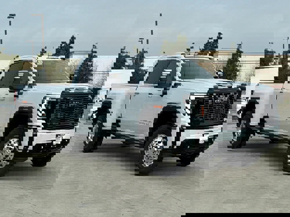 New 2026 GMC Sierra 3500 Denali Ultimate image 2