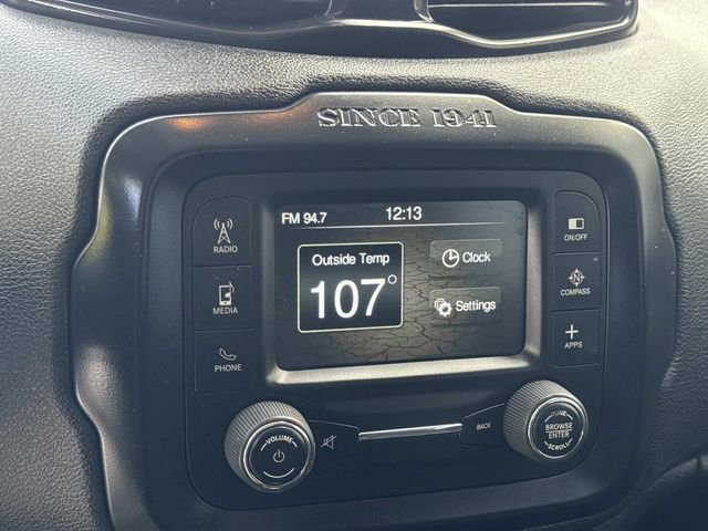 Used 2017 Jeep Renegade Latitude image 14